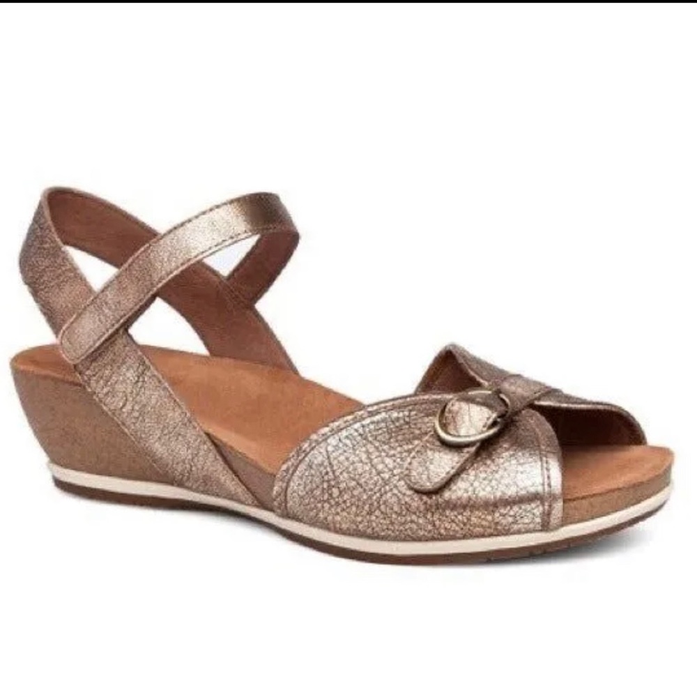 Dansko Gold Vanna Sandal 41, New